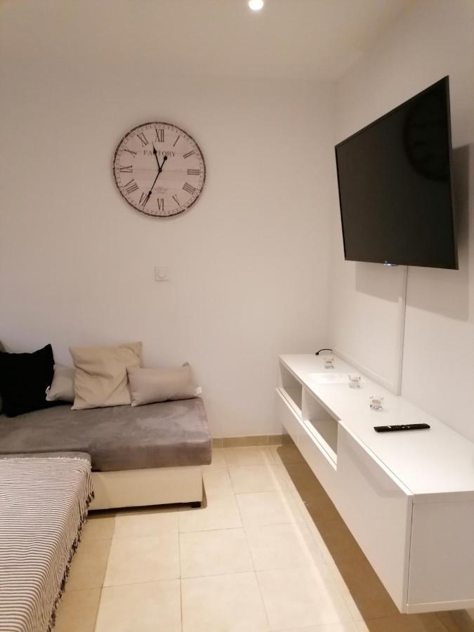 Appartement T2 Rez De Villa Proche Bord De Mer Le Pradet Dış mekan fotoğraf